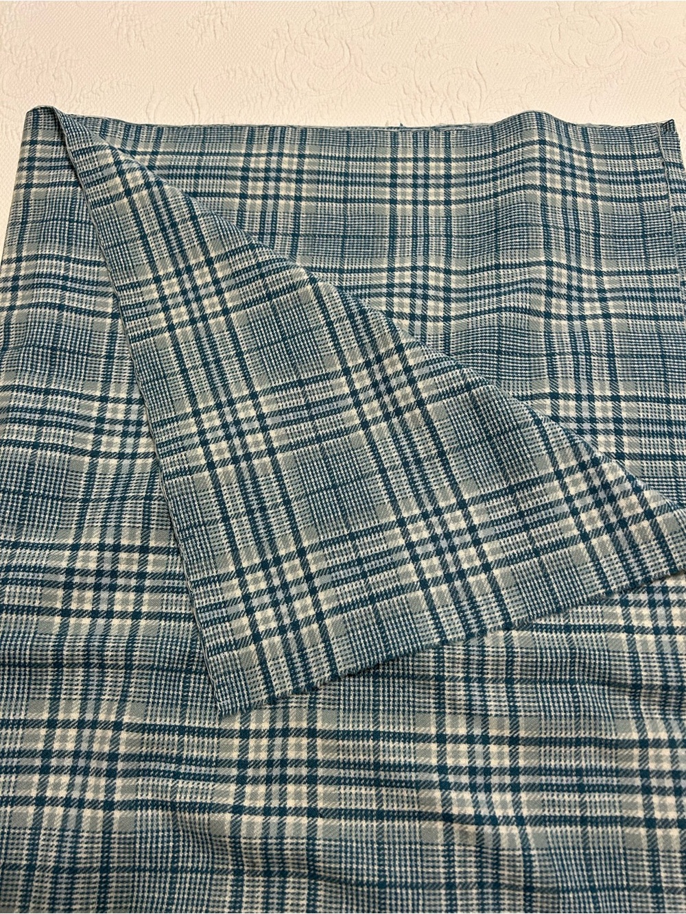 Pendleton Light-weight Wool Fabric - 60” x 73”